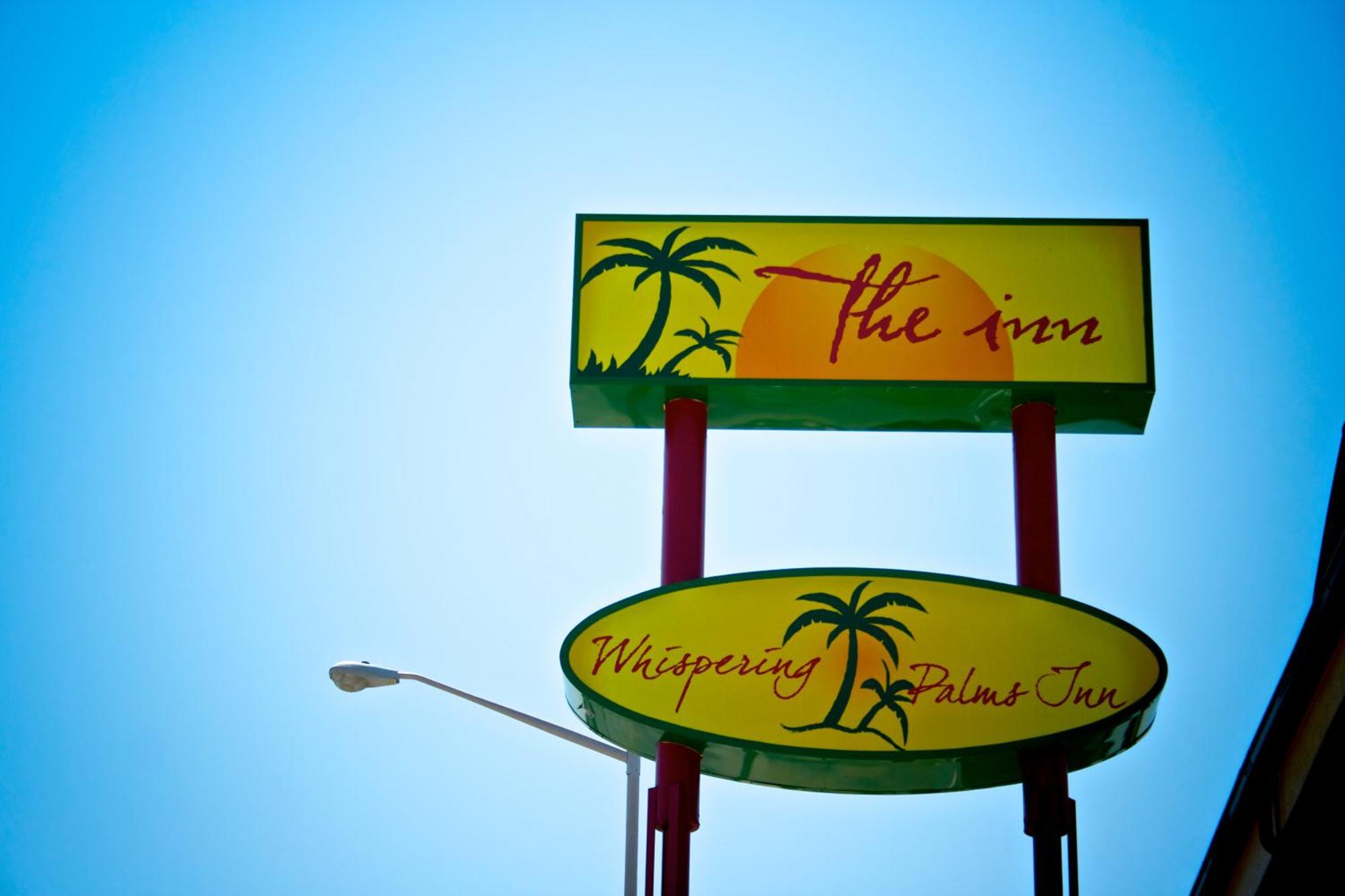 Whispering Palms Inn เดลริโอ ภายนอก รูปภาพ